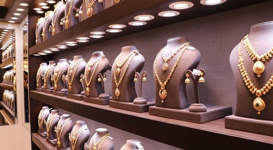 इस हफ्ते सोने-चांदी में रही तेजी:सोना 721 रुपए महंगा 