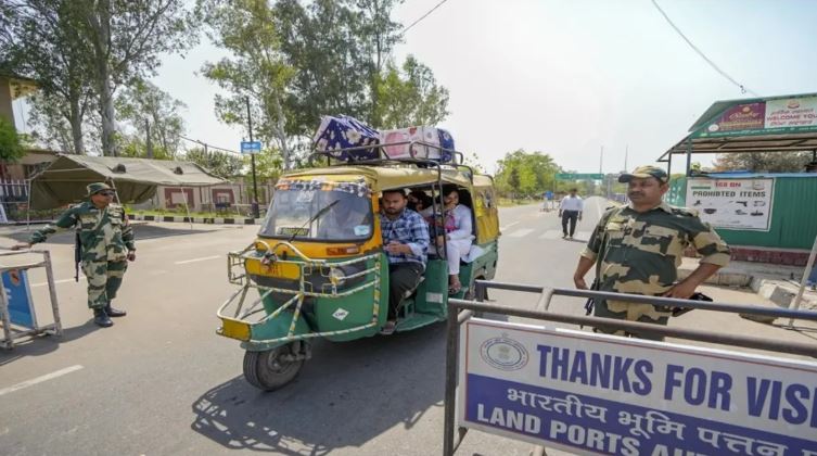 पाकिस्तानी नागरिकों को भारत सरकार ने दी बड़ी राहत