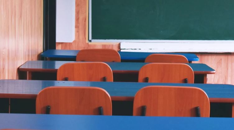 पठानकोट और गुरदासपुर में इतने दिनों के लिए बंद हुए सभी स्कूल, जारी हुए आदेश