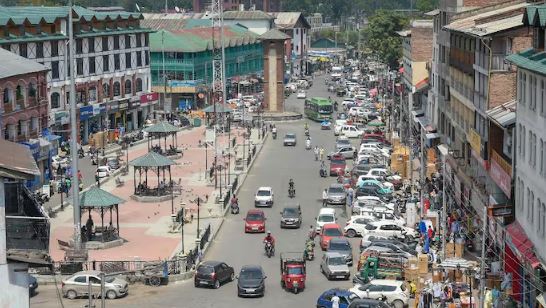 सीजफायर के 6 दिन बाद भी जम्मू में स्कूल बंद:LoC पर आखिरी गांव में घर लौटे लोग 