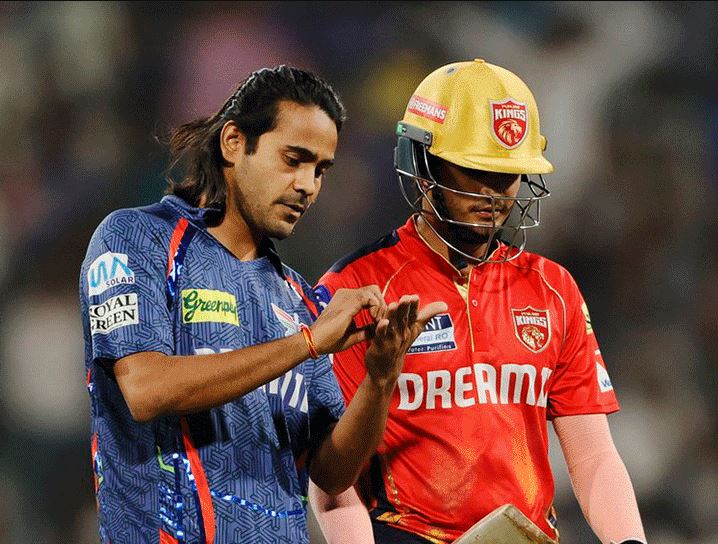 प्रभसिमरन का स्विच हिट से चौका