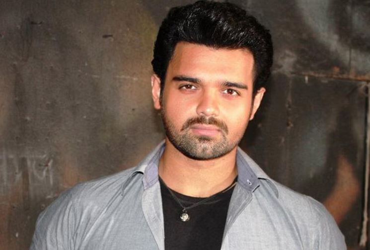 डेब्यू फिल्म फ्लॉप हुई तो 1 साल घर में कैद रहा सुपरस्टार का बेटा